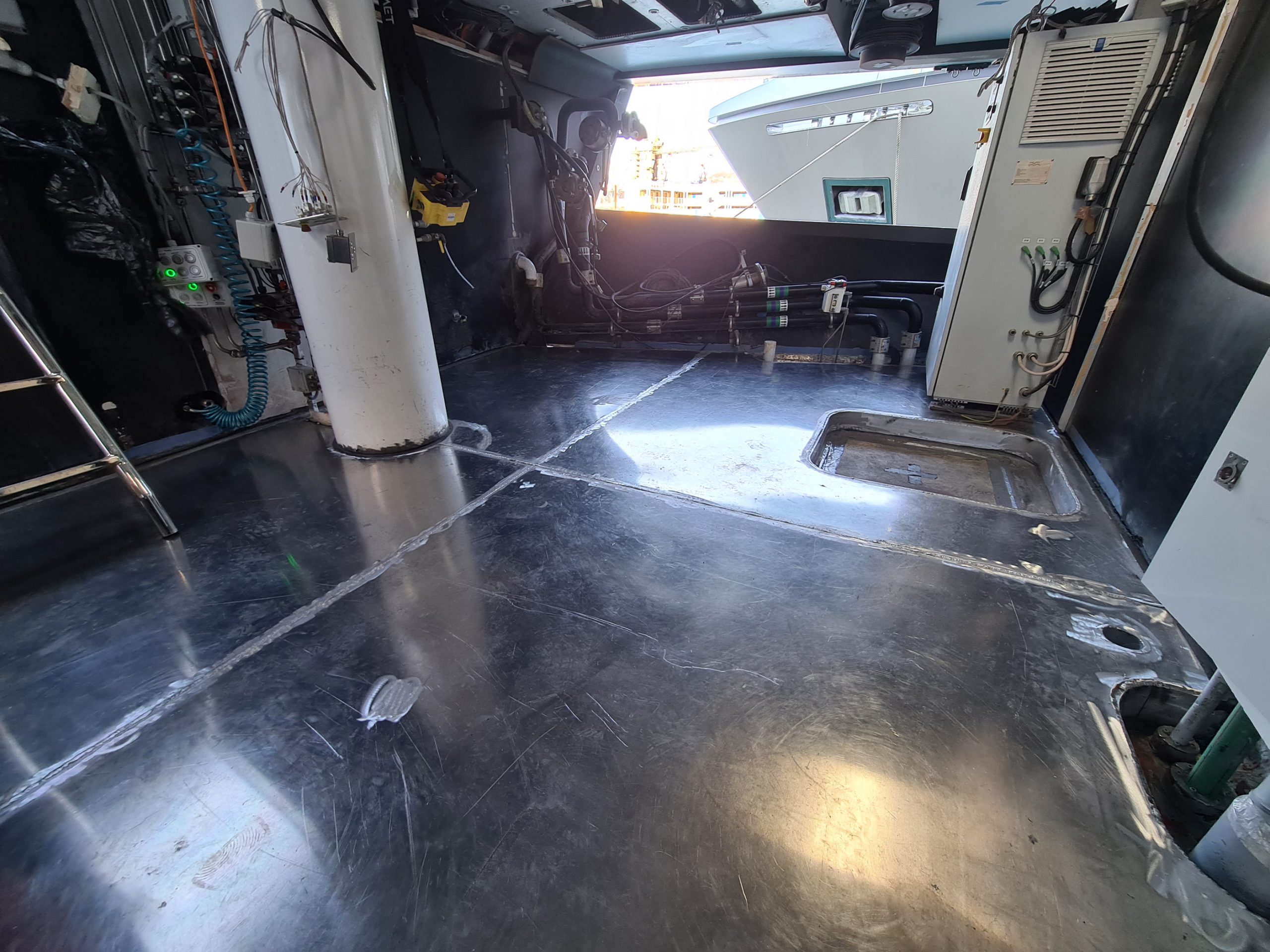 Raising the Deck Height on a Superyacht using SPS