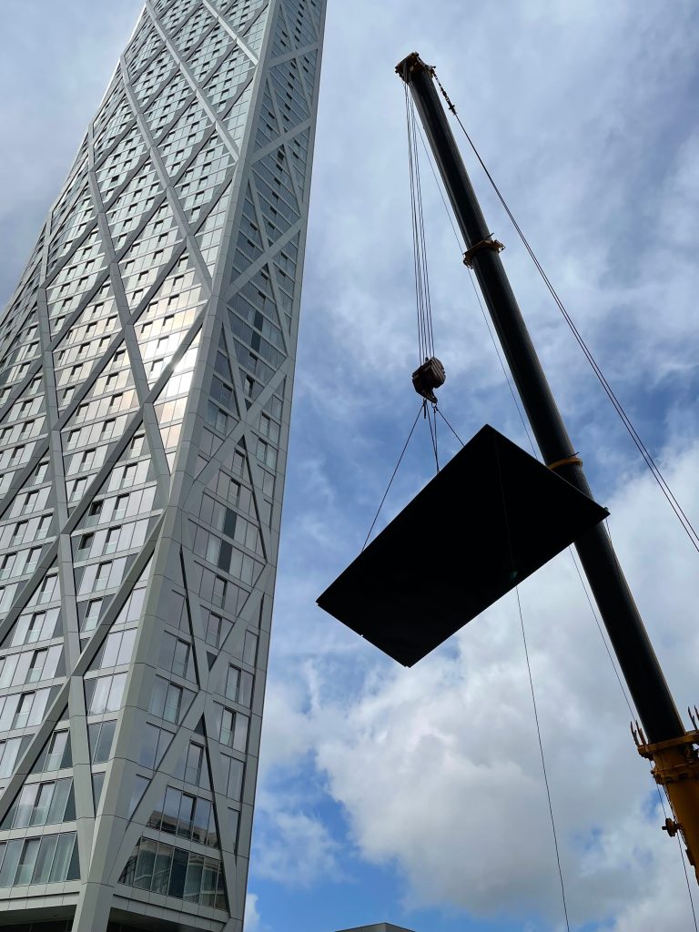 Pedestrian Bridge in Canary Wharf 2022